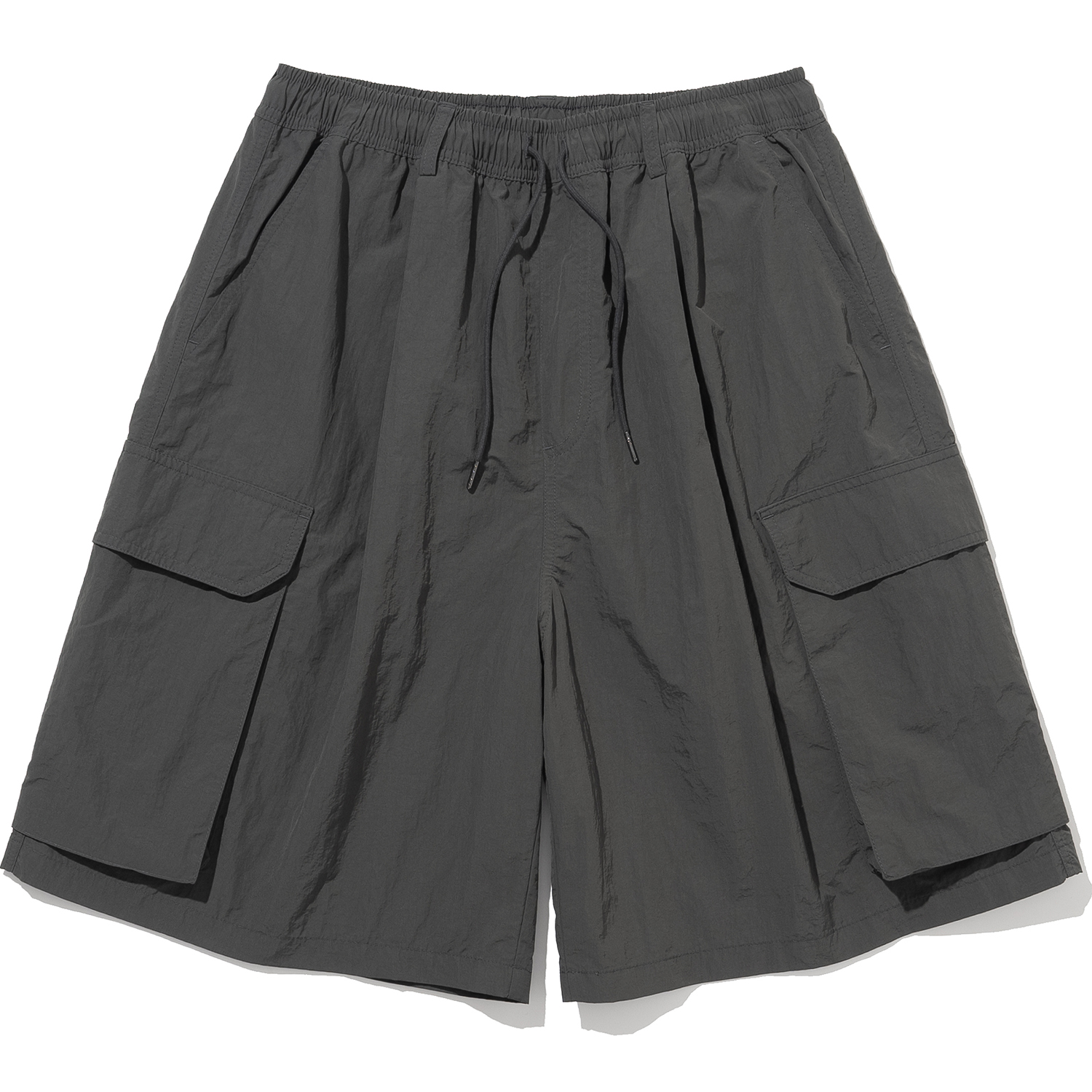[5월 30일 예약배송] Nylon Big Pocket Wide Shorts - Charcoal,NOT4NERD